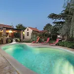 Stunning In Сasa de vacaciones Šišan