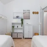 Stunning In Сasa de vacaciones Šišan